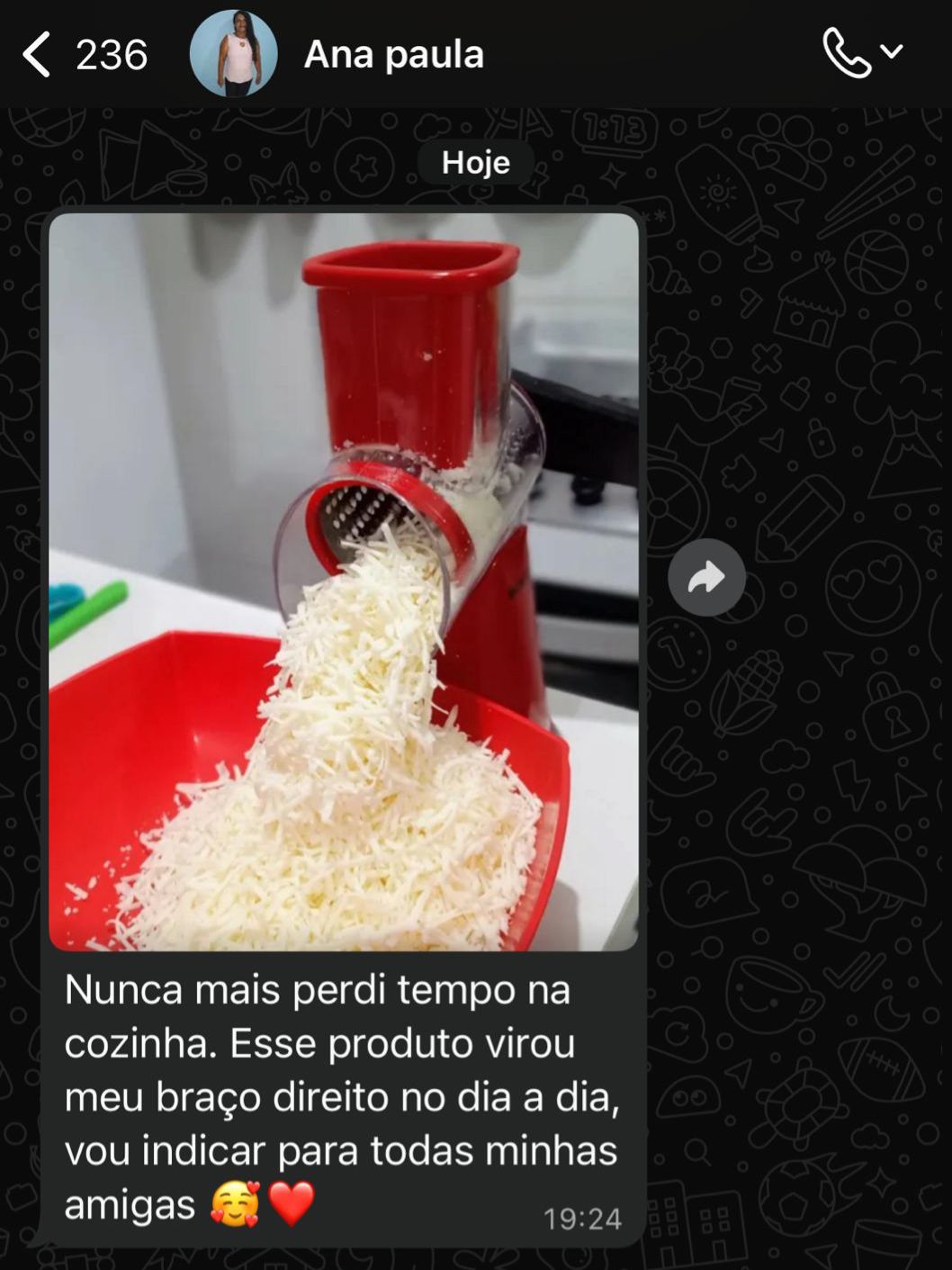 Depoimento de Ana Paula sobre a praticidade do ralador